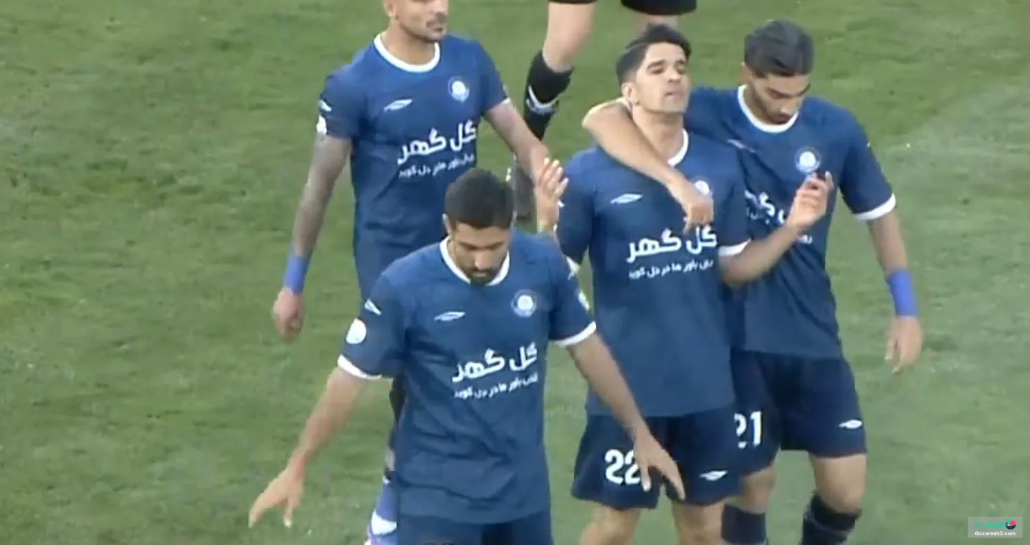 گل اول گل گهر به پرسپولیس توسط پویا پورعلی